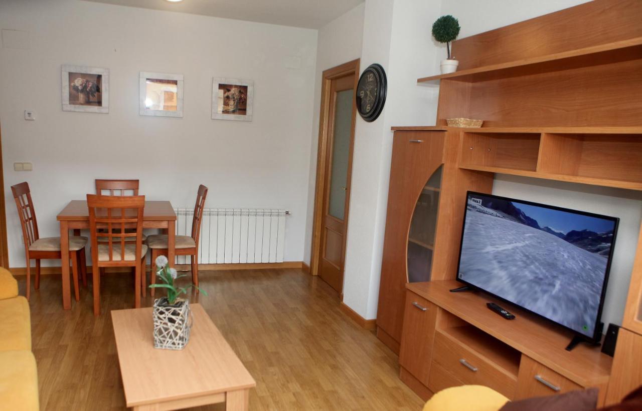 Apartamento Castilla Лас-Навас-дель-Маркес Екстер'єр фото